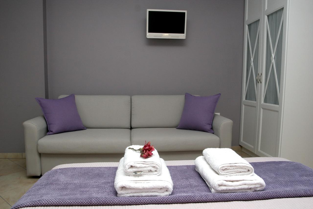 Boutique Hotel Iasmos Trizonia Ngoại thất bức ảnh